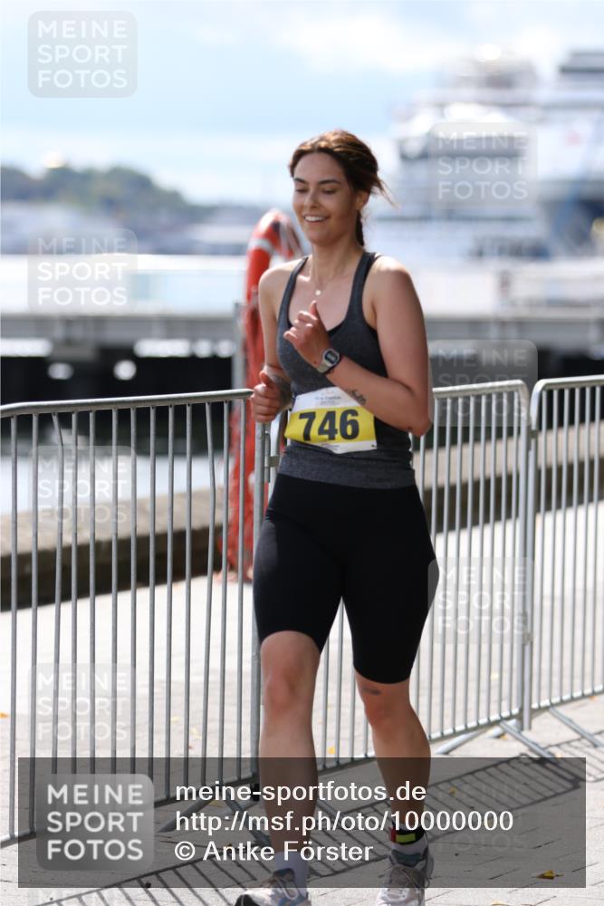 16.08.2026 - KN Förde Triathlon 2026 Antke Förster http://msf.ph/oto/10000000 16.08.2026 13:59:07 Laufen  meine-sportfotos.de