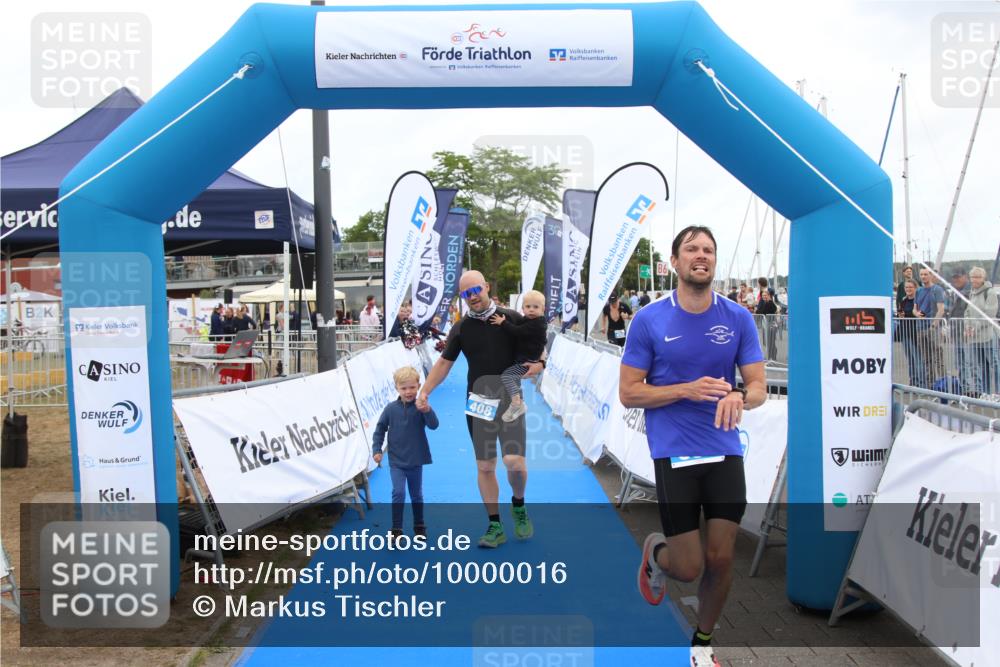16.08.2026 - KN Förde Triathlon 2026 Markus Tischler http://msf.ph/oto/10000016 16.08.2026 12:16:07 Ziel 392, 408, 392, 408 meine-sportfotos.de