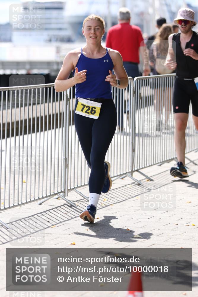 16.08.2026 - KN Förde Triathlon 2026 Antke Förster http://msf.ph/oto/10000018 16.08.2026 13:59:40 Laufen  meine-sportfotos.de