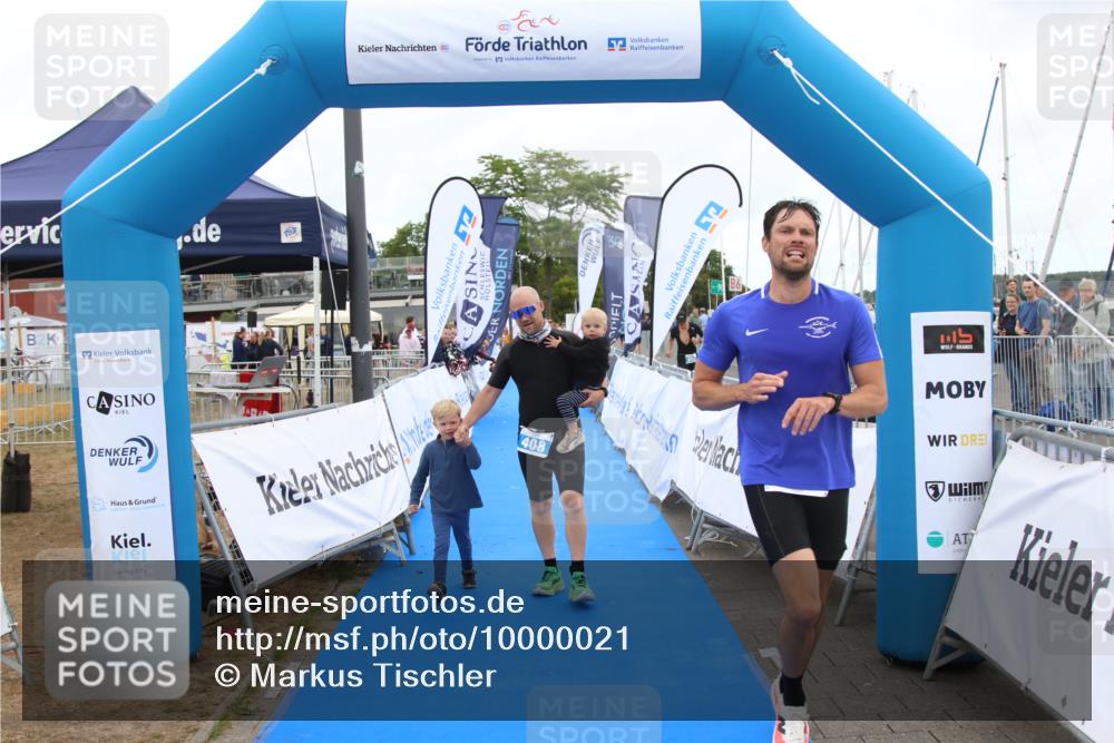 16.08.2026 - KN Förde Triathlon 2026 Markus Tischler http://msf.ph/oto/10000021 16.08.2026 12:16:07 Ziel 392, 408, 392, 408 meine-sportfotos.de