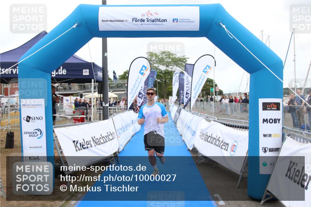 16.08.2026 - KN Förde Triathlon 2026 Markus Tischler http://msf.ph/oto/10000027 16.08.2026 12:16:16 Ziel 408, 410, 408, 410 meine-sportfotos.de