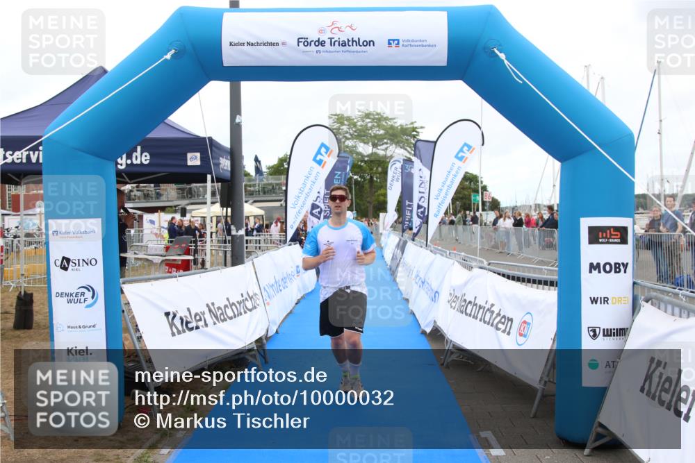 16.08.2026 - KN Förde Triathlon 2026 Markus Tischler http://msf.ph/oto/10000032 16.08.2026 12:16:16 Ziel 408, 410, 408, 410 meine-sportfotos.de