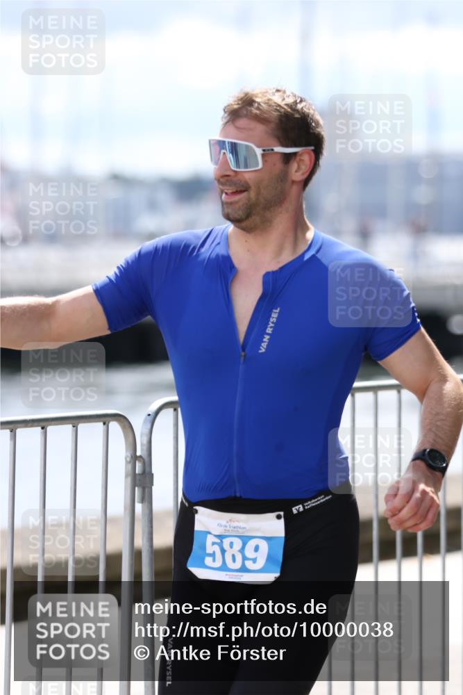 16.08.2026 - KN Förde Triathlon 2026 Antke Förster http://msf.ph/oto/10000038 16.08.2026 13:59:56 Laufen  meine-sportfotos.de