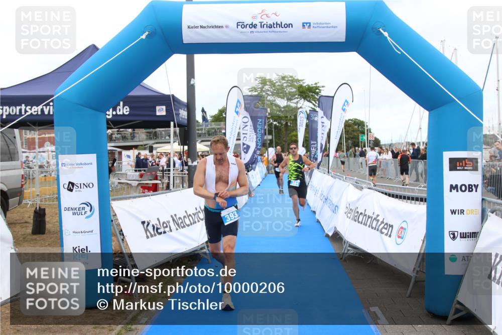 16.08.2026 - KN Förde Triathlon 2026 Markus Tischler http://msf.ph/oto/10000206 16.08.2026 12:17:09 Ziel 347, 364, 393, 395, 421, 347, 364, 393, 395, 421 meine-sportfotos.de