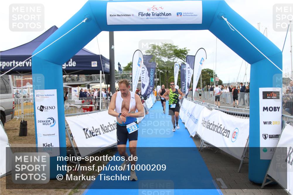 16.08.2026 - KN Förde Triathlon 2026 Markus Tischler http://msf.ph/oto/10000209 16.08.2026 12:17:09 Ziel 347, 364, 393, 395, 421, 347, 364, 393, 395, 421 meine-sportfotos.de