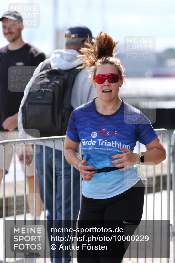 16.08.2026 - KN Förde Triathlon 2026 Antke Förster http://msf.ph/oto/10000229 16.08.2026 14:05:14 Laufen  meine-sportfotos.de