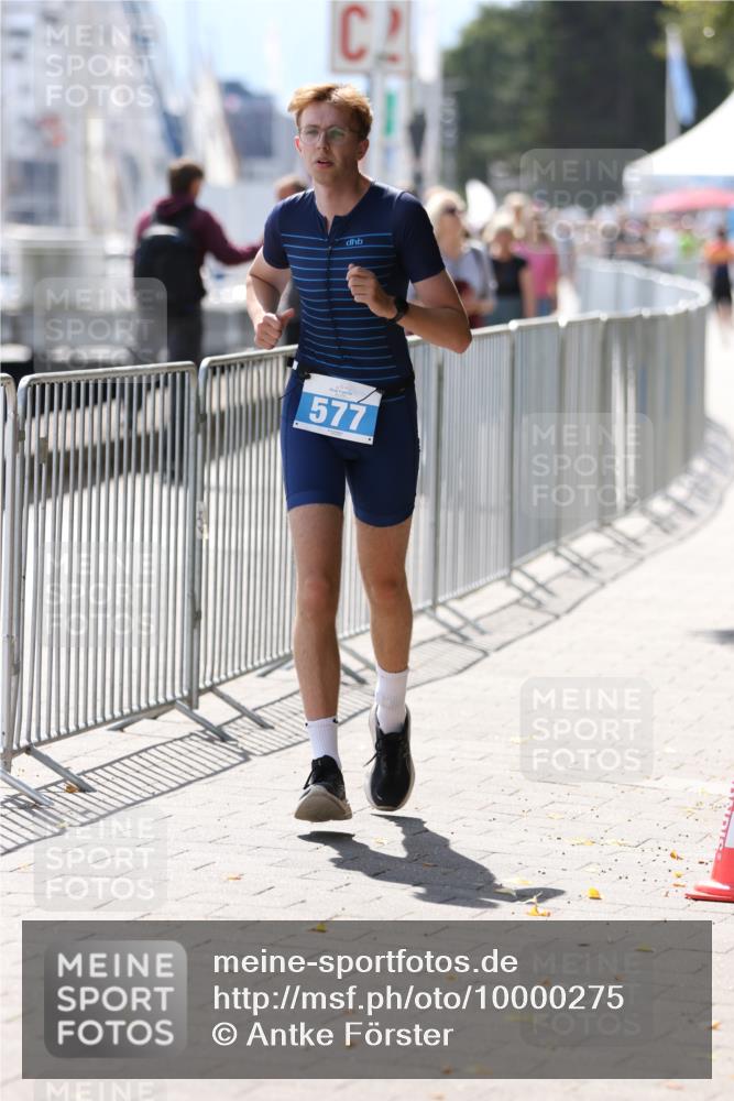 16.08.2026 - KN Förde Triathlon 2026 Antke Förster http://msf.ph/oto/10000275 16.08.2026 14:06:36 Laufen  meine-sportfotos.de