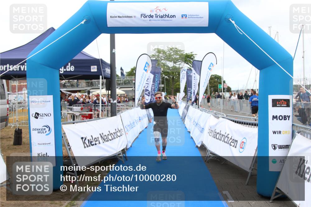 16.08.2026 - KN Förde Triathlon 2026 Markus Tischler http://msf.ph/oto/10000280 16.08.2026 12:17:17 Ziel 347, 364, 421, 347, 364, 421 meine-sportfotos.de