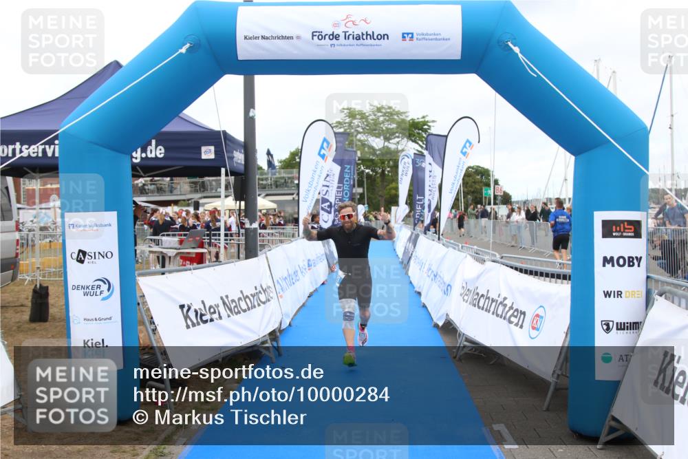 16.08.2026 - KN Förde Triathlon 2026 Markus Tischler http://msf.ph/oto/10000284 16.08.2026 12:17:17 Ziel 347, 364, 421, 347, 364, 421 meine-sportfotos.de