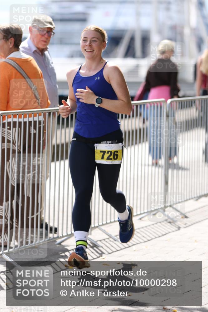 16.08.2026 - KN Förde Triathlon 2026 Antke Förster http://msf.ph/oto/10000298 16.08.2026 14:08:29 Laufen  meine-sportfotos.de