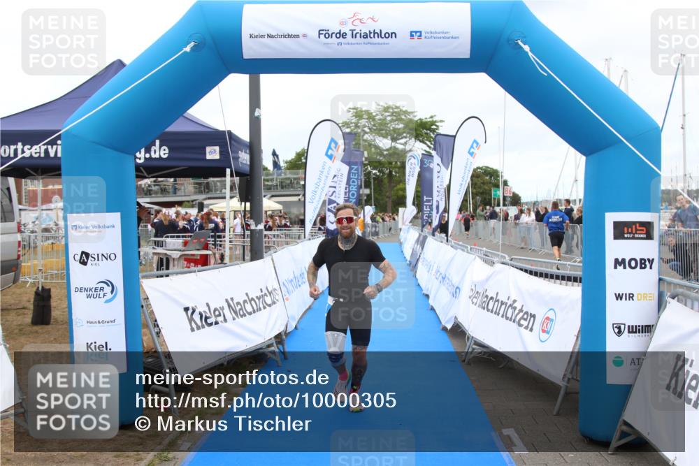 16.08.2026 - KN Förde Triathlon 2026 Markus Tischler http://msf.ph/oto/10000305 16.08.2026 12:17:17 Ziel 347, 364, 421, 347, 364, 421 meine-sportfotos.de