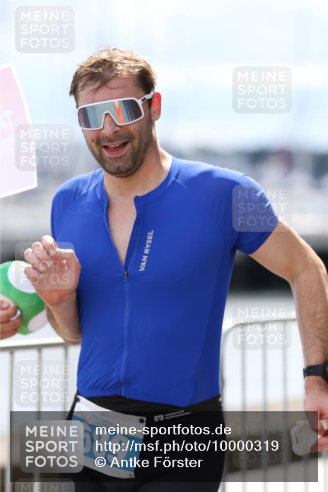 16.08.2026 - KN Förde Triathlon 2026 Antke Förster http://msf.ph/oto/10000319 16.08.2026 14:09:08 Laufen  meine-sportfotos.de
