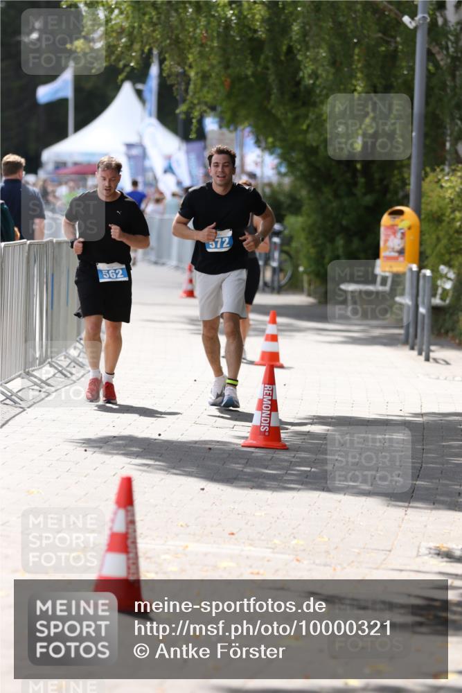 16.08.2026 - KN Förde Triathlon 2026 Antke Förster http://msf.ph/oto/10000321 16.08.2026 14:09:40 Laufen  meine-sportfotos.de