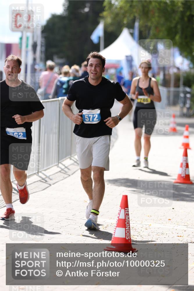 16.08.2026 - KN Förde Triathlon 2026 Antke Förster http://msf.ph/oto/10000325 16.08.2026 14:09:44 Laufen  meine-sportfotos.de