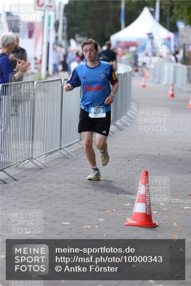 16.08.2026 - KN Förde Triathlon 2026 Antke Förster http://msf.ph/oto/10000343 16.08.2026 14:10:00 Laufen  meine-sportfotos.de