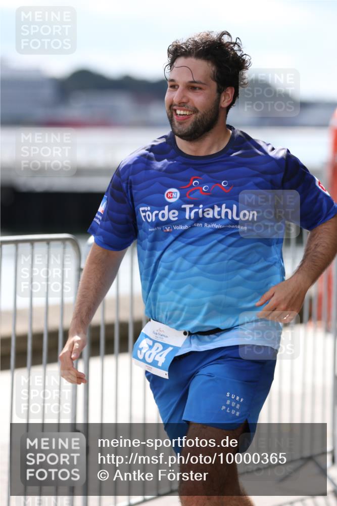 16.08.2026 - KN Förde Triathlon 2026 Antke Förster http://msf.ph/oto/10000365 16.08.2026 14:11:05 Laufen  meine-sportfotos.de