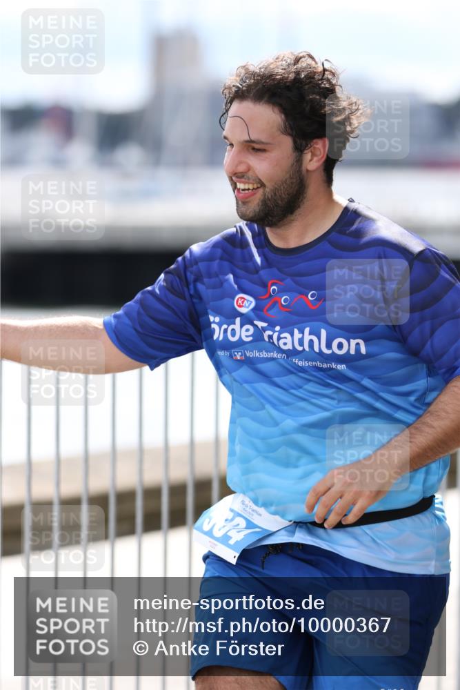 16.08.2026 - KN Förde Triathlon 2026 Antke Förster http://msf.ph/oto/10000367 16.08.2026 14:11:06 Laufen  meine-sportfotos.de