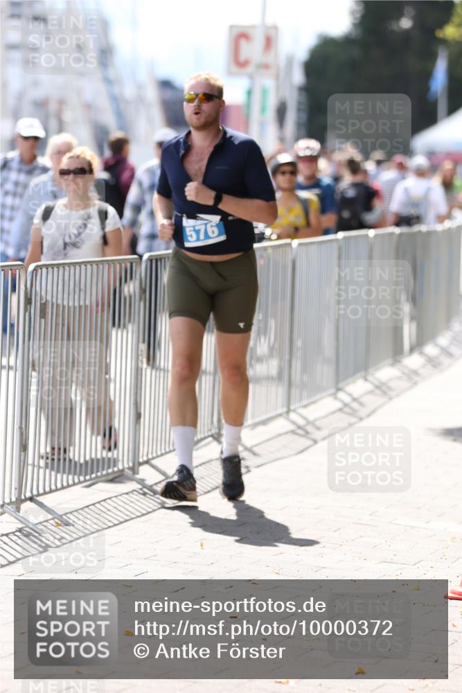 16.08.2026 - KN Förde Triathlon 2026 Antke Förster http://msf.ph/oto/10000372 16.08.2026 14:11:20 Laufen  meine-sportfotos.de