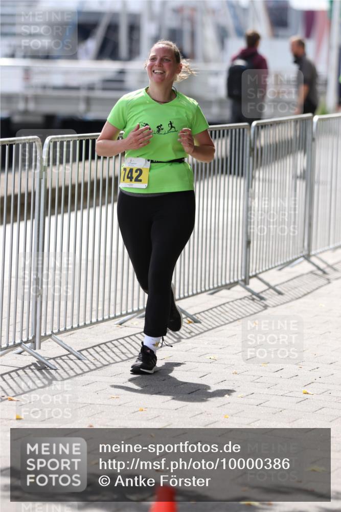 16.08.2026 - KN Förde Triathlon 2026 Antke Förster http://msf.ph/oto/10000386 16.08.2026 14:12:41 Laufen  meine-sportfotos.de