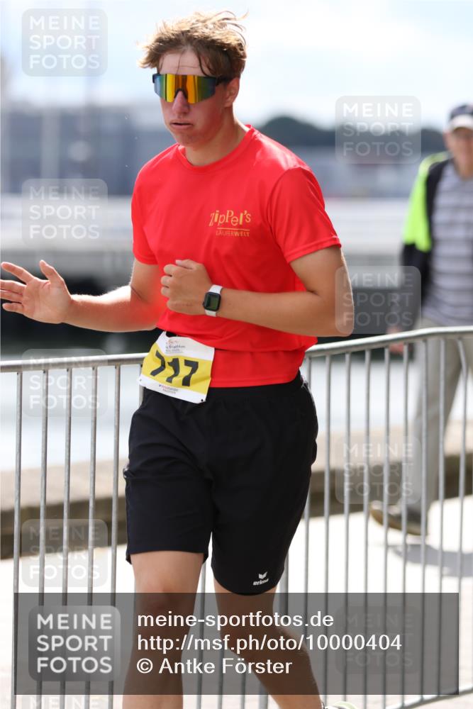 16.08.2026 - KN Förde Triathlon 2026 Antke Förster http://msf.ph/oto/10000404 16.08.2026 14:13:06 Laufen  meine-sportfotos.de