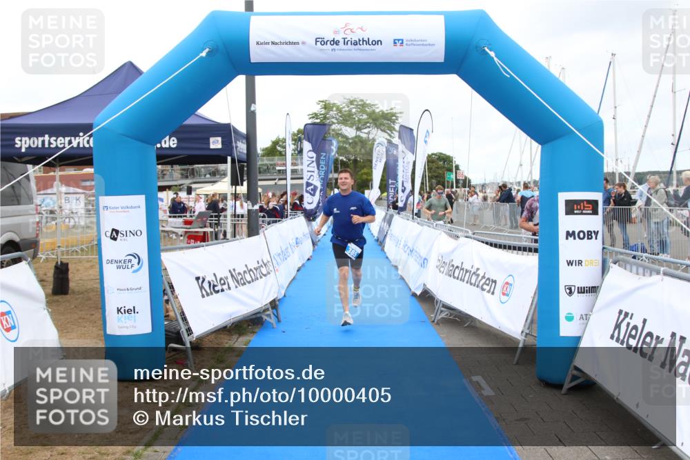 16.08.2026 - KN Förde Triathlon 2026 Markus Tischler http://msf.ph/oto/10000405 16.08.2026 12:19:01 Ziel 385, 401, 385, 401 meine-sportfotos.de