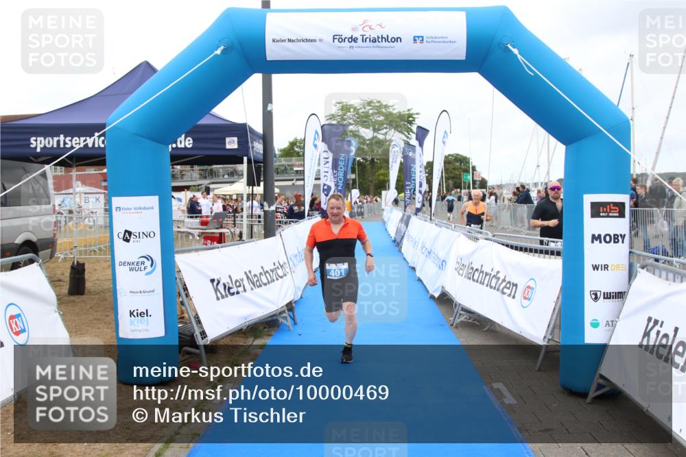 16.08.2026 - KN Förde Triathlon 2026 Markus Tischler http://msf.ph/oto/10000469 16.08.2026 12:19:09 Ziel 385, 401, 385, 401 meine-sportfotos.de