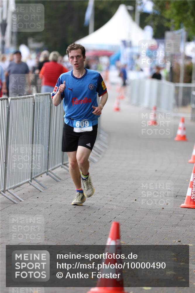 16.08.2026 - KN Förde Triathlon 2026 Antke Förster http://msf.ph/oto/10000490 16.08.2026 14:20:42 Laufen  meine-sportfotos.de