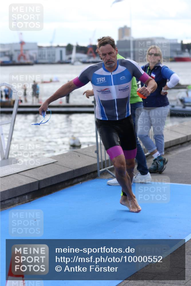 16.08.2026 - KN Förde Triathlon 2026 Antke Förster http://msf.ph/oto/10000552 16.08.2026 14:48:45 Schwimmen 11, 2, 3, 12, 13, 15 meine-sportfotos.de