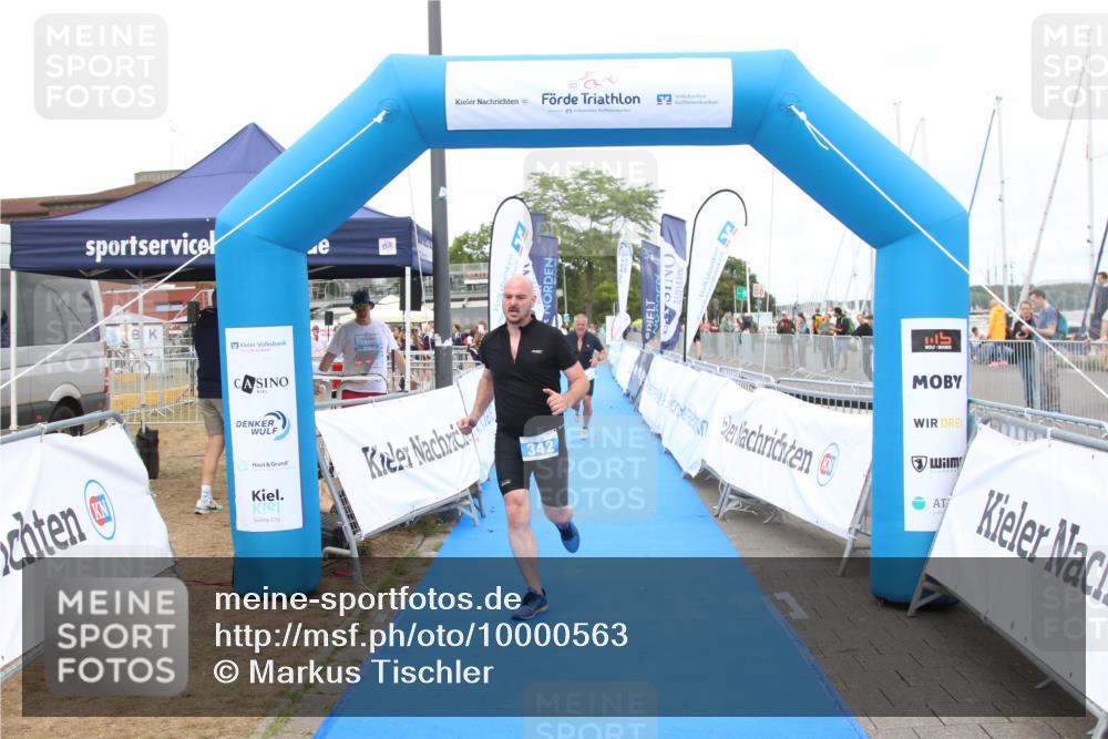 16.08.2026 - KN Förde Triathlon 2026 Markus Tischler http://msf.ph/oto/10000563 16.08.2026 12:22:14 Ziel 342, 398, 342, 398 meine-sportfotos.de
