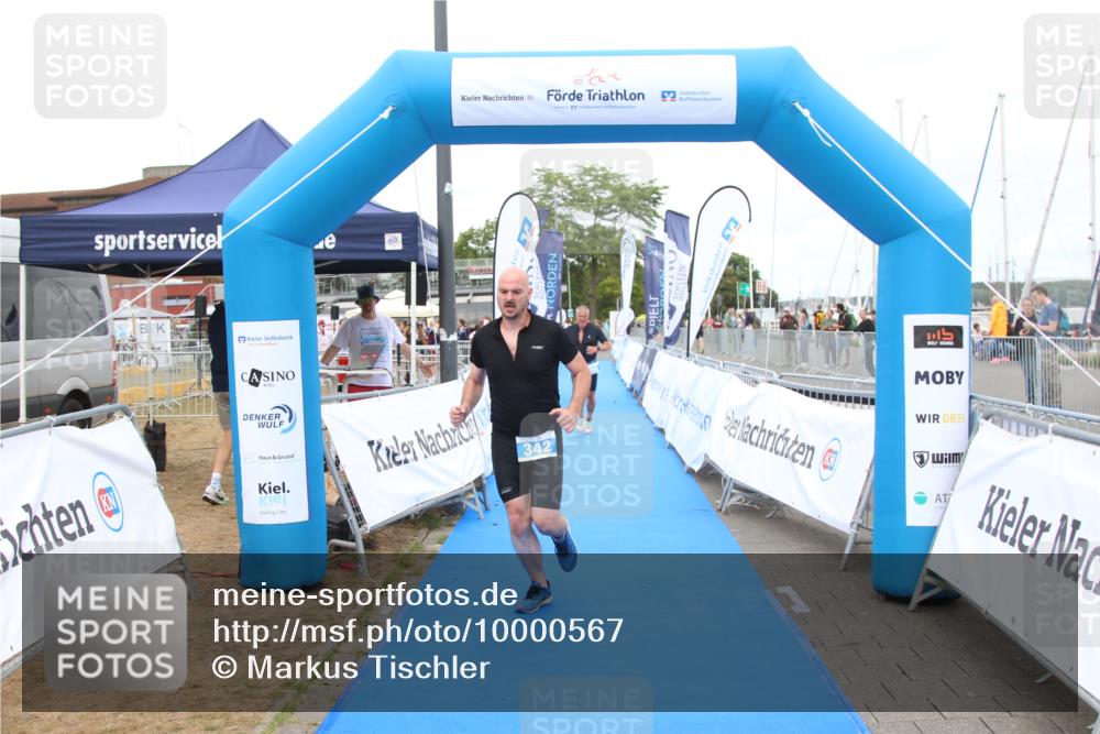 16.08.2026 - KN Förde Triathlon 2026 Markus Tischler http://msf.ph/oto/10000567 16.08.2026 12:22:14 Ziel 342, 398, 342, 398 meine-sportfotos.de