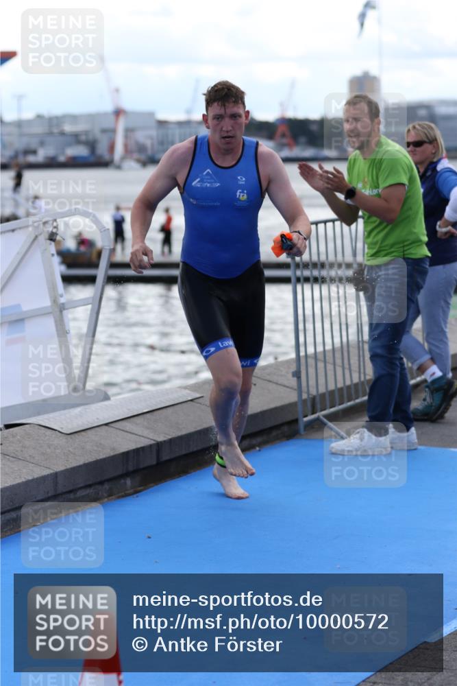 16.08.2026 - KN Förde Triathlon 2026 Antke Förster http://msf.ph/oto/10000572 16.08.2026 14:49:17 Schwimmen 3, 12, 14, 8 meine-sportfotos.de