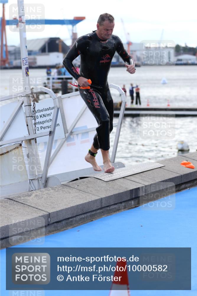 16.08.2026 - KN Förde Triathlon 2026 Antke Förster http://msf.ph/oto/10000582 16.08.2026 14:50:16 Schwimmen 1, 4, 9, 10 meine-sportfotos.de