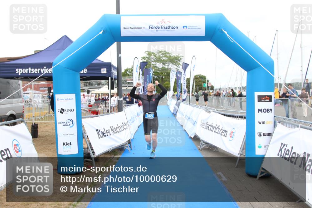 16.08.2026 - KN Förde Triathlon 2026 Markus Tischler http://msf.ph/oto/10000629 16.08.2026 12:22:26 Ziel 365, 365 meine-sportfotos.de