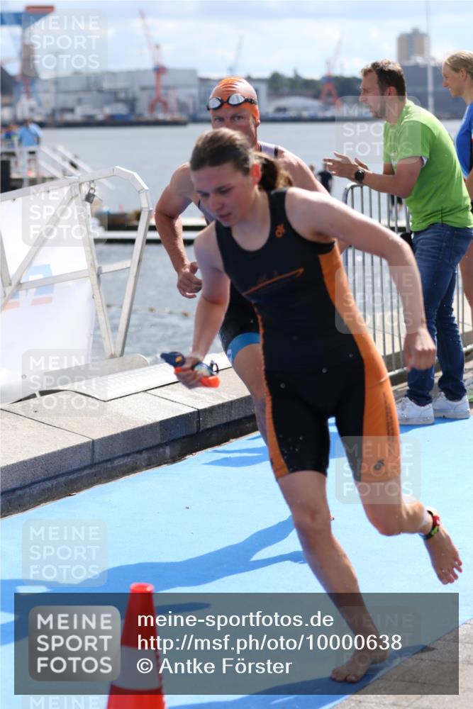 16.08.2026 - KN Förde Triathlon 2026 Antke Förster http://msf.ph/oto/10000638 16.08.2026 14:55:00 Schwimmen 22, 24, 31, 34, 35, 19, 25, 26, 27, 28, 30, 35, 36, 37 meine-sportfotos.de