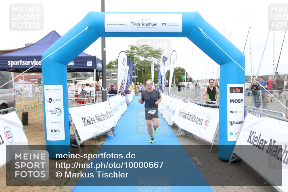 16.08.2026 - KN Förde Triathlon 2026 Markus Tischler http://msf.ph/oto/10000667 16.08.2026 12:22:56 Ziel 400, 409, 400, 409 meine-sportfotos.de