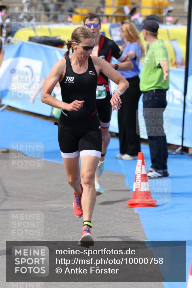 16.08.2026 - KN Förde Triathlon 2026 Antke Förster http://msf.ph/oto/10000758 16.08.2026 15:06:31 Laufen  meine-sportfotos.de