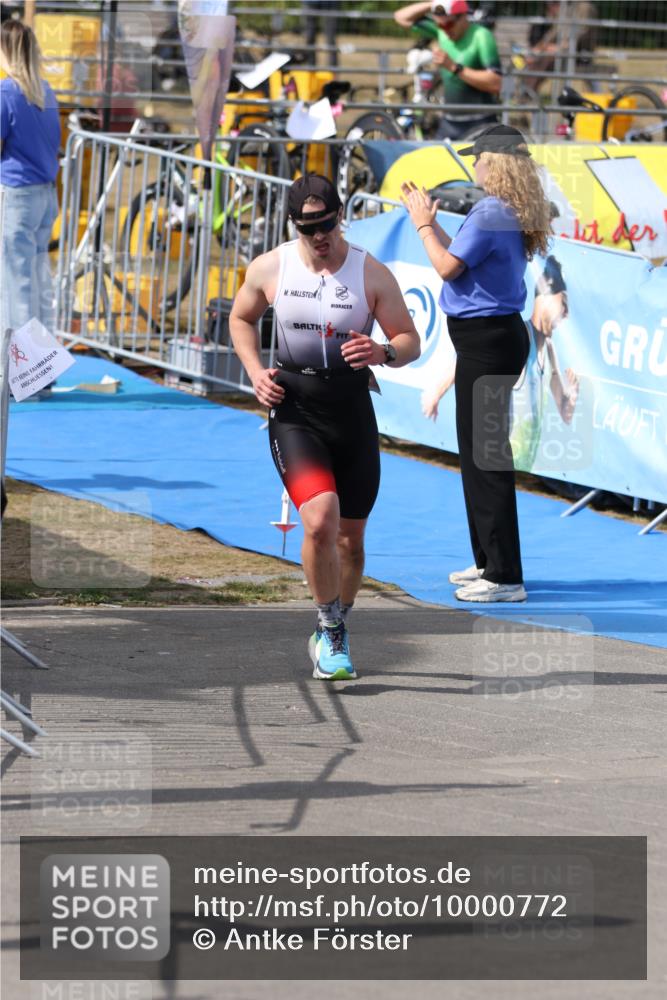 16.08.2026 - KN Förde Triathlon 2026 Antke Förster http://msf.ph/oto/10000772 16.08.2026 15:07:26 Laufen  meine-sportfotos.de