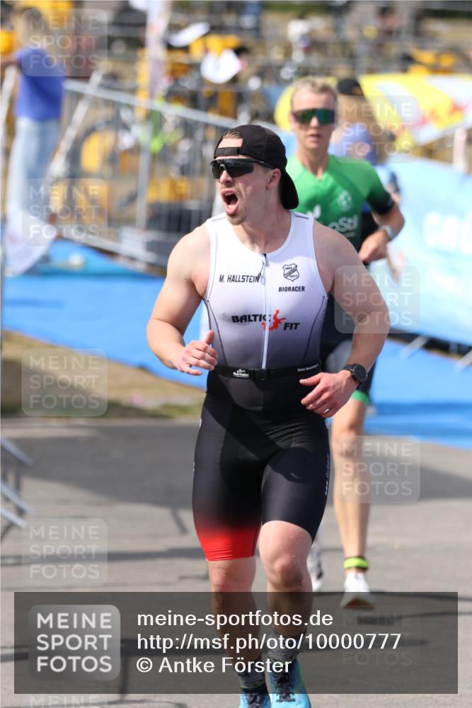16.08.2026 - KN Förde Triathlon 2026 Antke Förster http://msf.ph/oto/10000777 16.08.2026 15:07:29 Laufen  meine-sportfotos.de