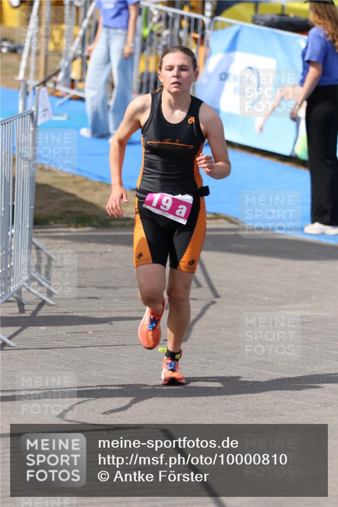 16.08.2026 - KN Förde Triathlon 2026 Antke Förster http://msf.ph/oto/10000810 16.08.2026 15:08:31 Laufen  meine-sportfotos.de