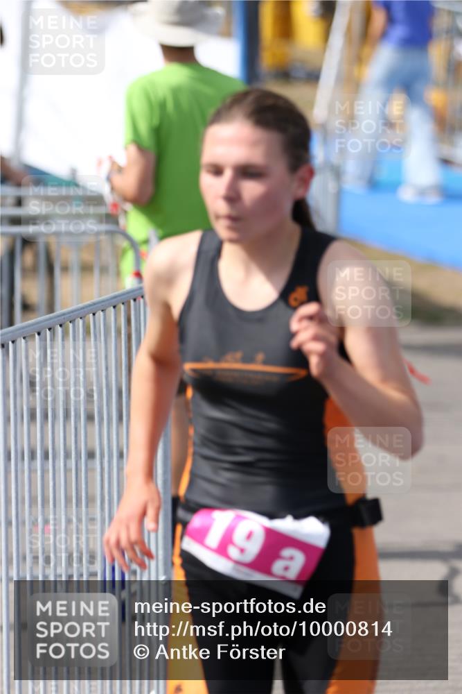 16.08.2026 - KN Förde Triathlon 2026 Antke Förster http://msf.ph/oto/10000814 16.08.2026 15:08:33 Laufen  meine-sportfotos.de