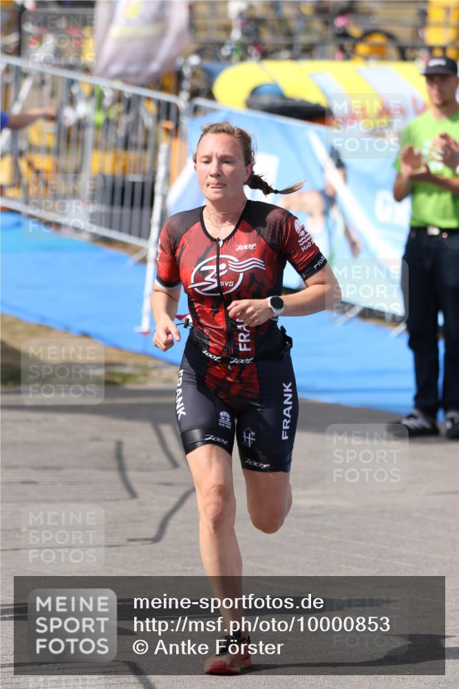 16.08.2026 - KN Förde Triathlon 2026 Antke Förster http://msf.ph/oto/10000853 16.08.2026 15:11:44 Laufen  meine-sportfotos.de