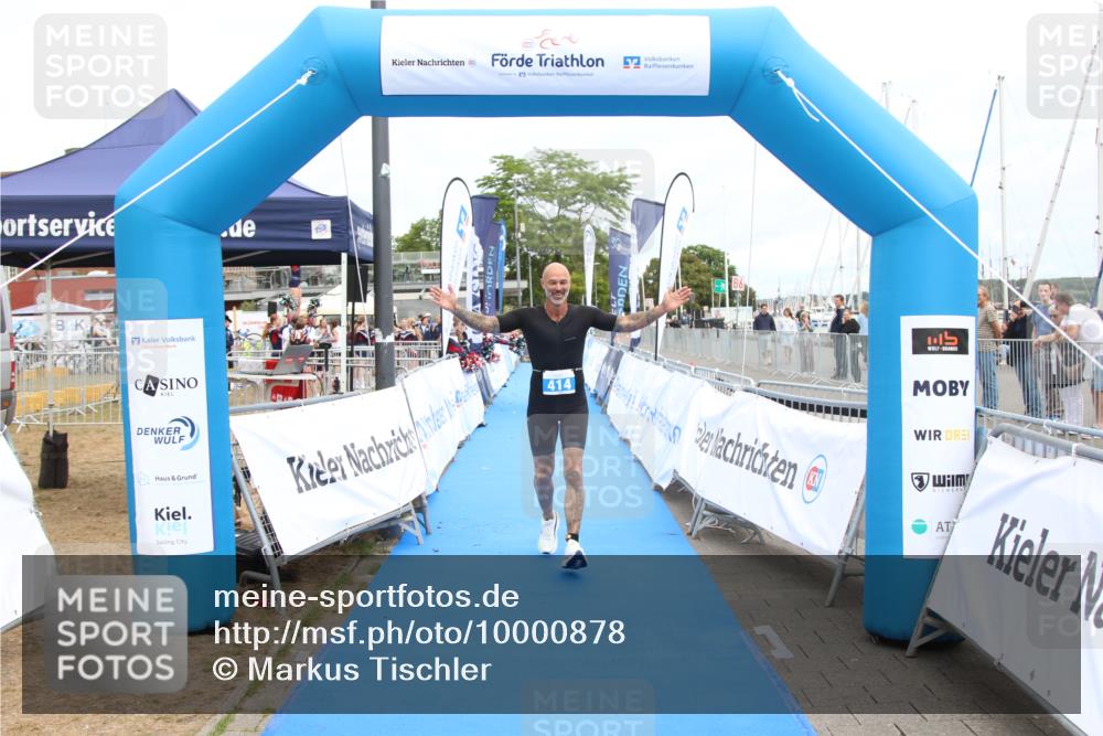 16.08.2026 - KN Förde Triathlon 2026 Markus Tischler http://msf.ph/oto/10000878 16.08.2026 12:25:44 Ziel 414, 417, 414, 417 meine-sportfotos.de