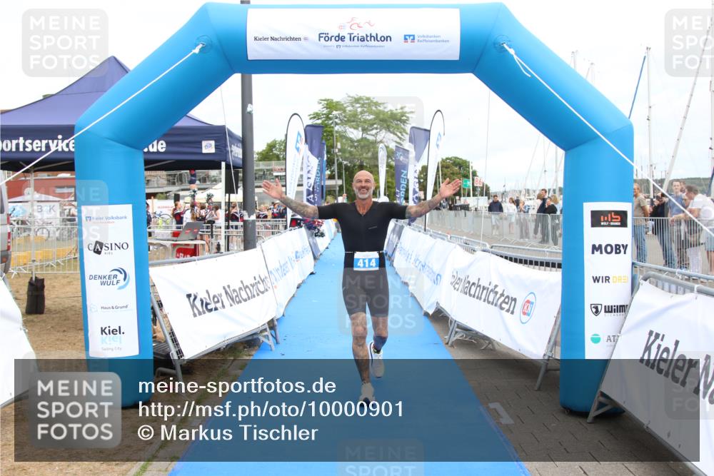 16.08.2026 - KN Förde Triathlon 2026 Markus Tischler http://msf.ph/oto/10000901 16.08.2026 12:25:44 Ziel 414, 417, 414, 417 meine-sportfotos.de