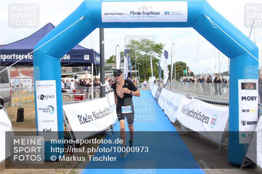 16.08.2026 - KN Förde Triathlon 2026 Markus Tischler http://msf.ph/oto/10000973 16.08.2026 12:26:42 Ziel 802, 802 meine-sportfotos.de