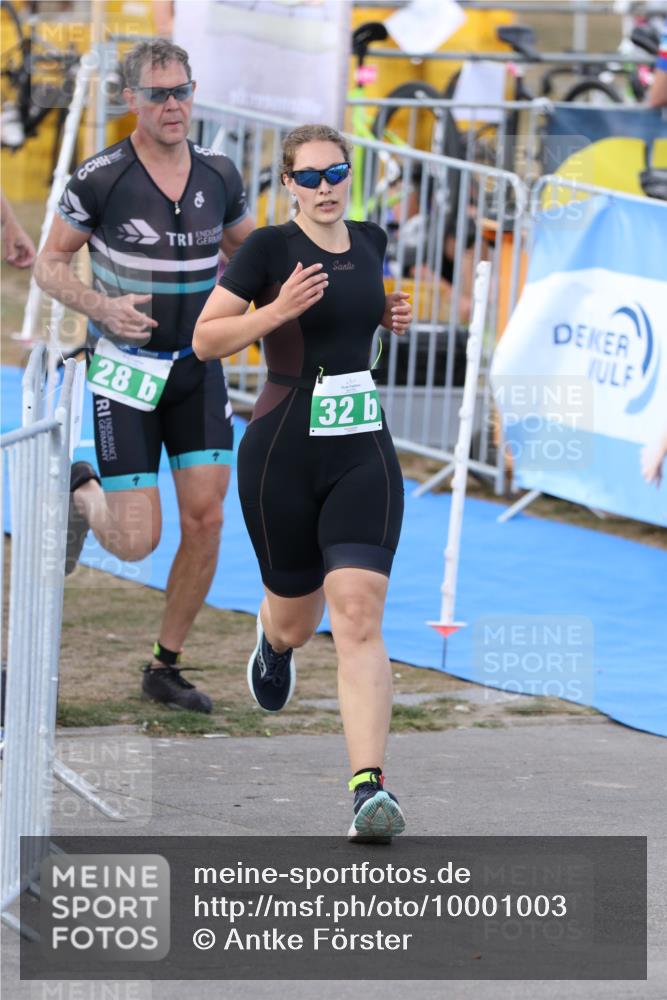 16.08.2026 - KN Förde Triathlon 2026 Antke Förster http://msf.ph/oto/10001003 16.08.2026 15:34:01 Laufen  meine-sportfotos.de
