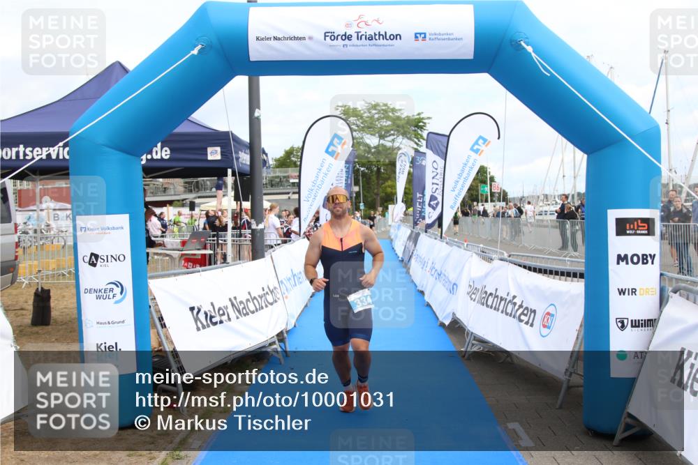16.08.2026 - KN Förde Triathlon 2026 Markus Tischler http://msf.ph/oto/10001031 16.08.2026 12:27:03 Ziel 334, 391, 334, 391 meine-sportfotos.de