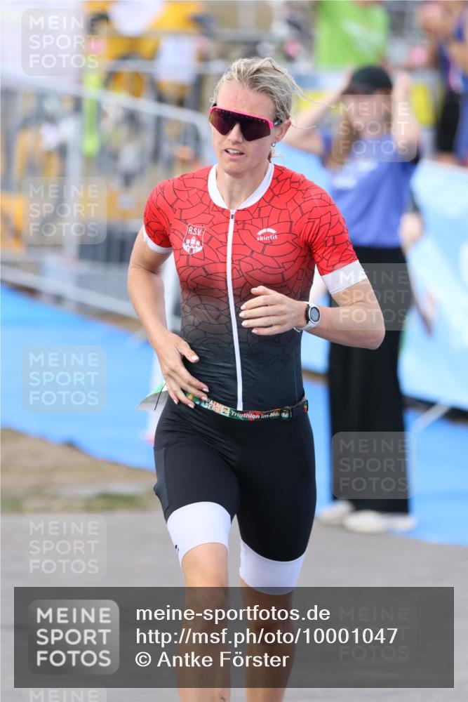 16.08.2026 - KN Förde Triathlon 2026 Antke Förster http://msf.ph/oto/10001047 16.08.2026 15:35:29 Laufen  meine-sportfotos.de
