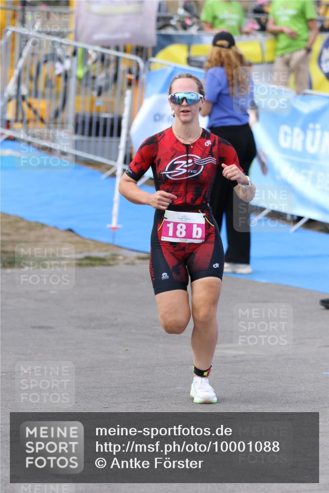 16.08.2026 - KN Förde Triathlon 2026 Antke Förster http://msf.ph/oto/10001088 16.08.2026 15:42:15 Laufen  meine-sportfotos.de