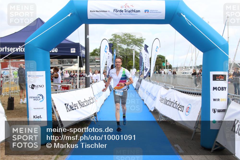 16.08.2026 - KN Förde Triathlon 2026 Markus Tischler http://msf.ph/oto/10001091 16.08.2026 12:27:48 Ziel 381, 384, 425, 381, 384, 425 meine-sportfotos.de