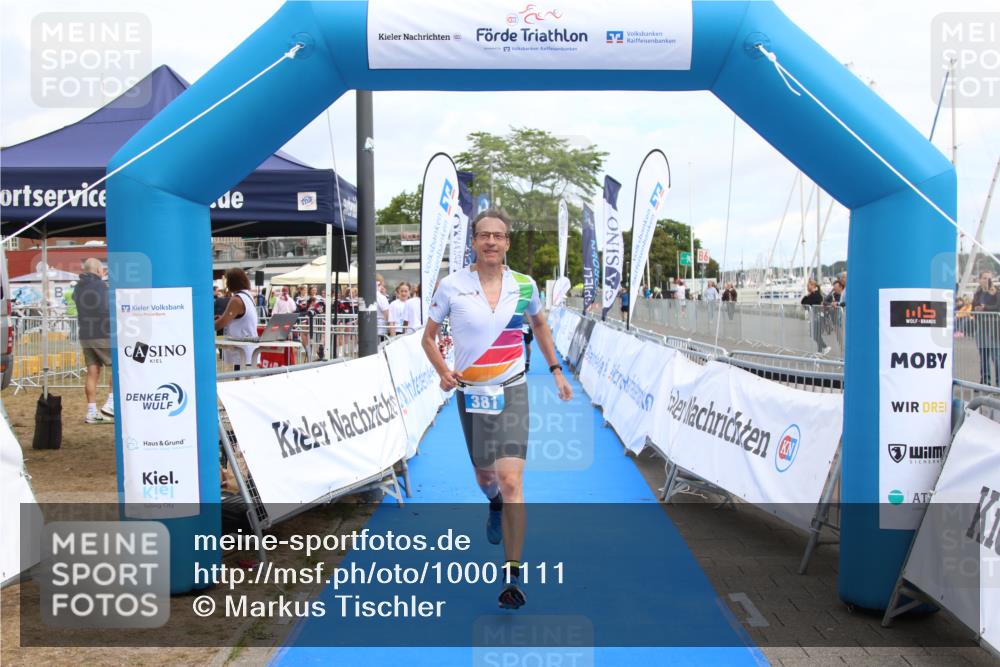 16.08.2026 - KN Förde Triathlon 2026 Markus Tischler http://msf.ph/oto/10001111 16.08.2026 12:27:48 Ziel 381, 384, 425, 381, 384, 425 meine-sportfotos.de